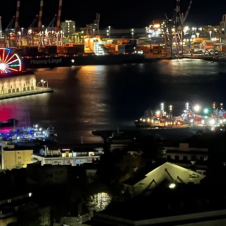Perdianahouse Waterfront Apartment Genoa